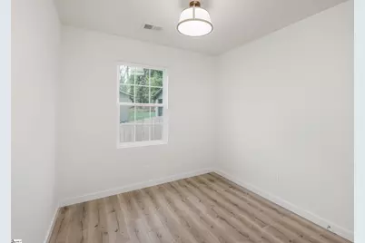 23 Ross Street, Greenville, SC 29611 - Photo 13