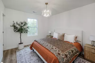 23 Ross Street, Greenville, SC 29611 - Photo 7