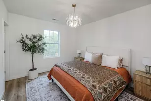 23 Ross St, Greenville, SC 29611 - Photo 7