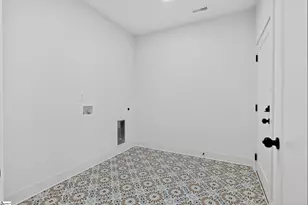 346 Potomac Ave, Greenville, SC 29605 - Photo 25