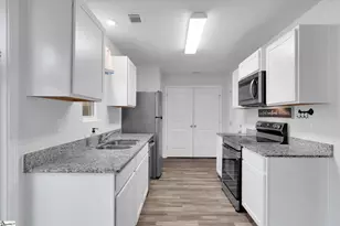 323 Long Grove Ln, Greer, SC 29650 - Photo 13