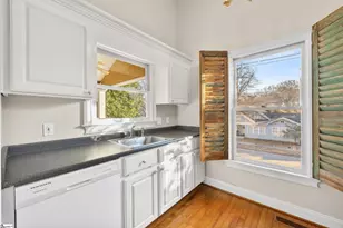 112 W Park Ave, Greenville, SC 29601 - Photo 11