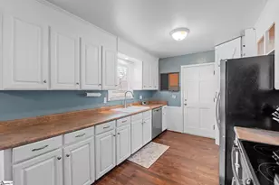 128 Buckey Ct, Simpsonville, SC 29680 - Photo 11