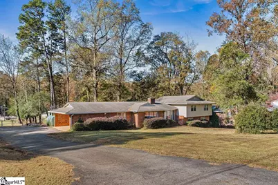 524 Perrin Drive, Spartanburg, SC 29307 - Photo 3