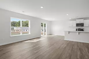 105 Pebble Creek Ct, Greenwood, SC 29646 - Photo 13