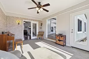 400 Clarendon Dr, Easley, SC 29642 - Photo 15