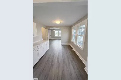 526 Church Street, Laurens, SC 29360 - Photo 9