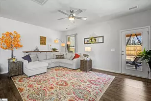 823 Spg Orch Dr, Lyman, SC 29365 - Photo 5