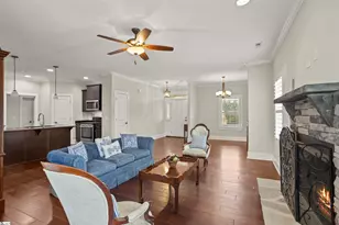 212 Kirklen Ln, Taylors, SC 29687 - Photo 9