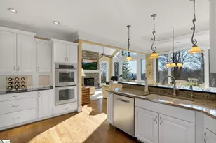 4 N Hyacinth Dr, Landrum, SC 29356 - Photo 9