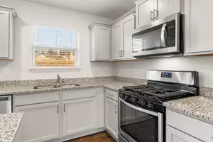 136 Poplarville Dr, Piedmont, SC 29673 - Photo 5