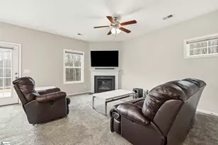 121 Wheaton Ct, Simpsonville, SC 29680 - Photo 9