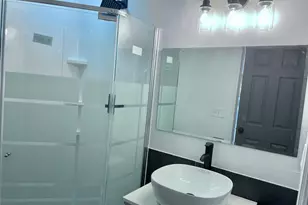 507 McLure St, Union, SC 29379 - Photo 11