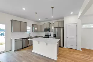 301 Ecton Pl, Greenville, SC 29605 - Photo 5