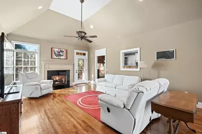 303 Bouchillion Drive, Greenville, SC 29615 - Photo 17