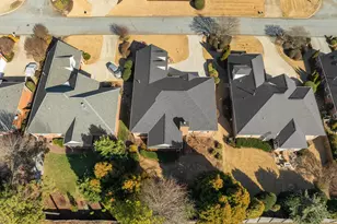 303 Bouchillion Dr, Greenville, SC 29615 - Photo 7