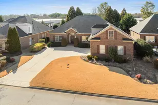 303 Bouchillion Dr, Greenville, SC 29615 - Photo 9