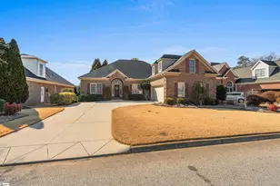 303 Bouchillion Dr, Greenville, SC 29615 - Photo 41