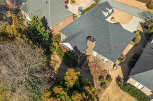 303 Bouchillion Dr, Greenville, SC 29615 - Photo 5