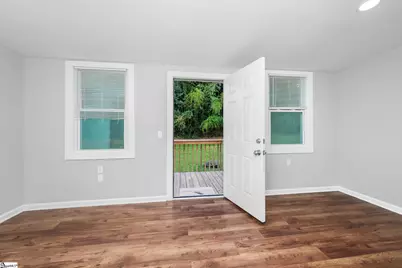 304 Cherry Street, Belton, SC 29627 - Photo 5