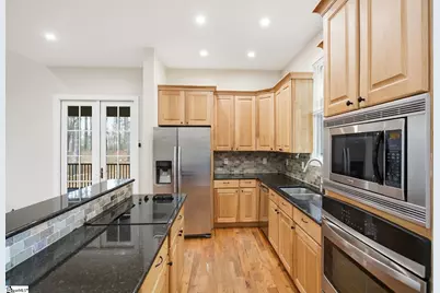 207 Cliffside Trail, Pickens, SC 29671 - Photo 3