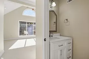 231 Greenview Cir, Greenville, SC 29609 - Photo 17