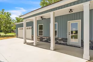 5126 N Old Laurens Rd, Gray Court, SC 29645 - Photo 3