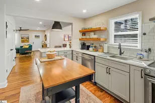 33 Essex Ct, Greenville, SC 29609 - Photo 19