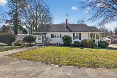 2A Spring Street, Piedmont, SC 29673 - Photo 1