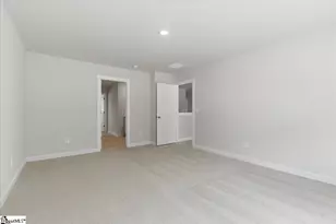 604 Cozy Blf Rd, Spartanburg, SC 29301 - Photo 15