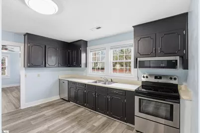 314 Eastview Drive, Simpsonville, SC 29681 - Photo 5