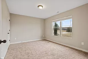 1657 Currys Lake Rd, Gray Court, SC 29645 - Photo 11