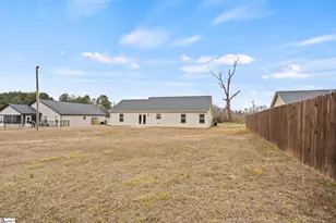 1657 Currys Lake Rd, Gray Court, SC 29645 - Photo 21