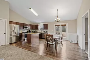 1657 Currys Lake Rd, Gray Court, SC 29645 - Photo 7