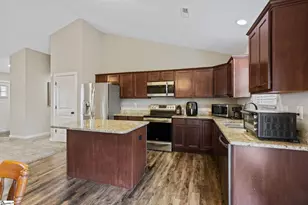 1657 Currys Lake Rd, Gray Court, SC 29645 - Photo 9