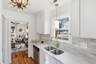 9 Beatrice St, Greenville, SC 29611 - Photo 13