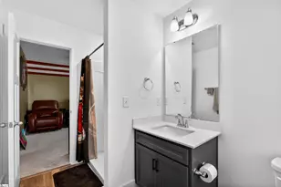 569 Fenwick Dr, Woodruff, SC 29388 - Photo 31