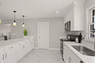 115 Pinetree Ln, Easley, SC 29640 - Photo 11