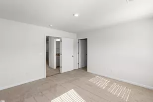 313 Cub Ct, Greenville, SC 29609 - Photo 17