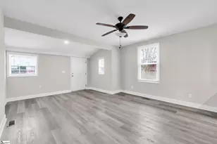 741 Maywood St, Spartanburg, SC 29303 - Photo 7