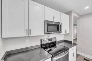 741 Maywood St, Spartanburg, SC 29303 - Photo 11