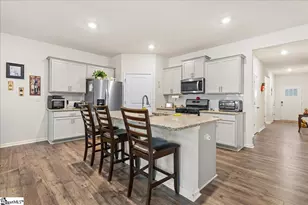 51 Oak Edge Ln, Greer, SC 29651 - Photo 5