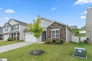 51 Oak Edge Ln, Greer, SC 29651 - Photo 3