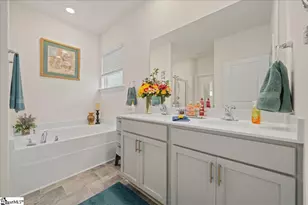 51 Oak Edge Ln, Greer, SC 29651 - Photo 23