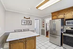 100 Overton Ave, Greenville, SC 29617 - Photo 11