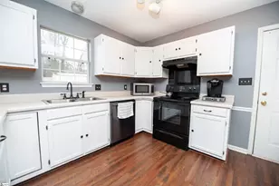 333 Cornelson Dr, Greer, SC 29651 - Photo 11