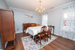 333 Cornelson Dr, Greer, SC 29651 - Photo 9