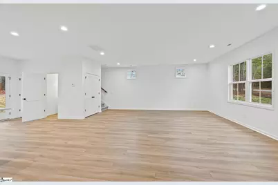 122 Guest Circle, Anderson, SC 29621 - Photo 5