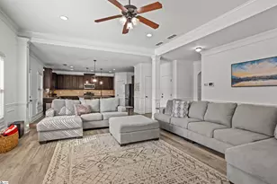 157 Creek Shoals Dr, Simpsonville, SC 29681 - Photo 9