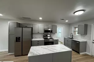 108 Oaklawn Dr, Laurens, SC 29360 - Photo 9